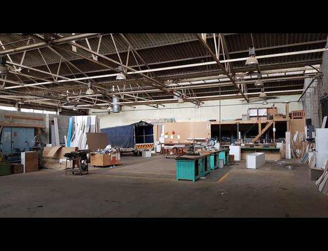 612M² FACTORY RENTED IN BLACKHEATH INDUSTRIAL